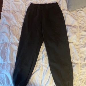 black brandy melville sweatpants -never worn-